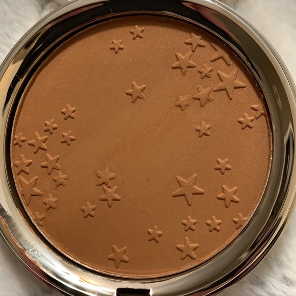 Bronzer - Picture 3 of 5